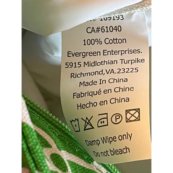 NWT! Busy Bee Insulated Tote Bag/ Lunch Box. Green Geometric print. Pink. - Picture 8 of 8